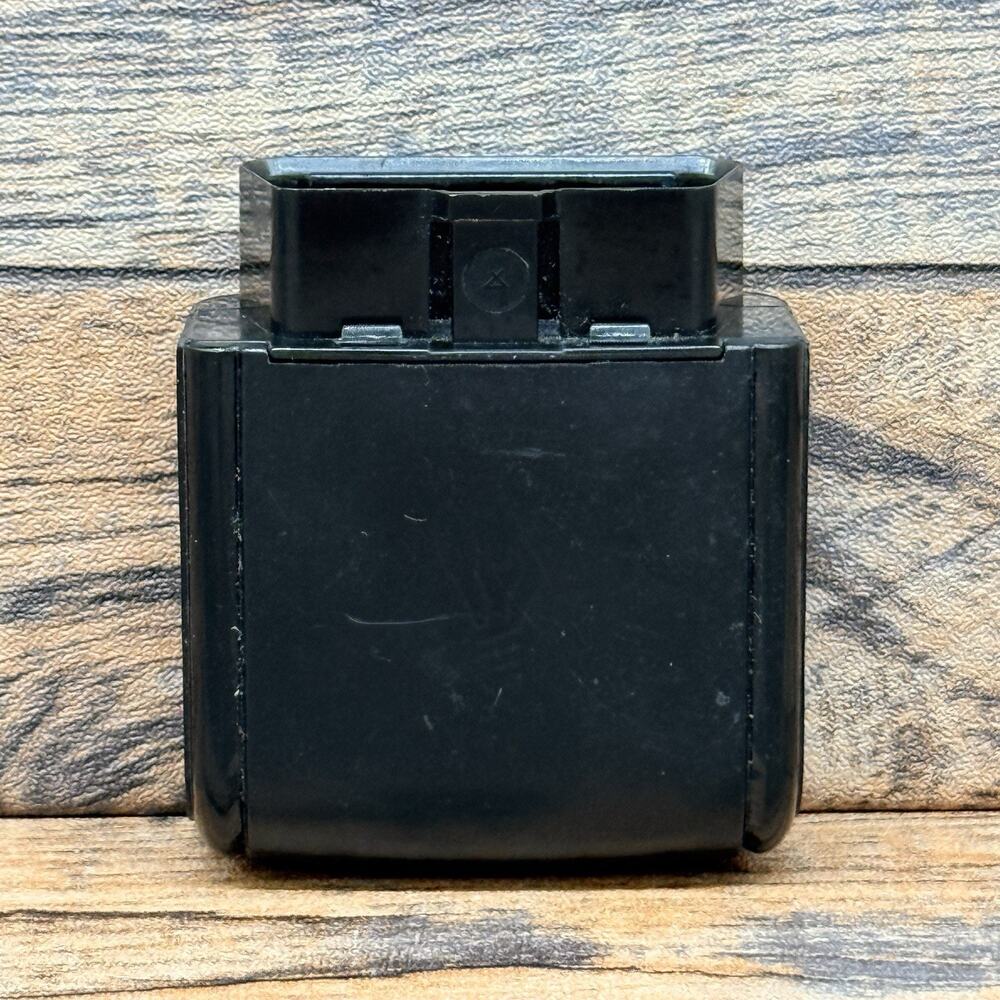 Verizon VT-100 Black Portable Vehicle Telematics OBD Reader For Bluetooth